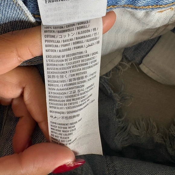 Abercrombie & Fitch Light Blue Distressed Denim Shorts - Picture 4 of 4